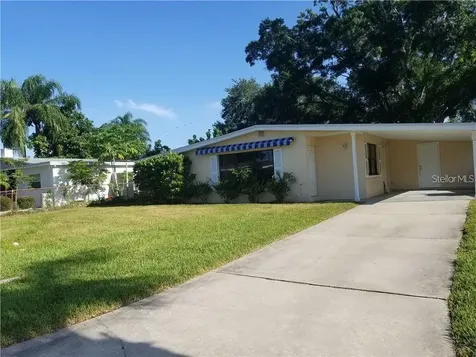 7801 Glenview Lane Tampa FL 33615