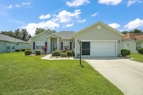 3818 Manor Oaks Court Leesburg FL 34748