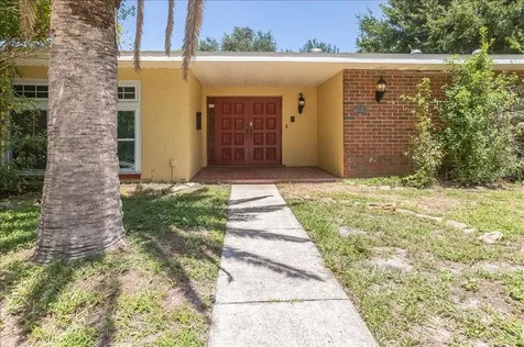 2135 Anastasia Way S St Petersburg FL 33712