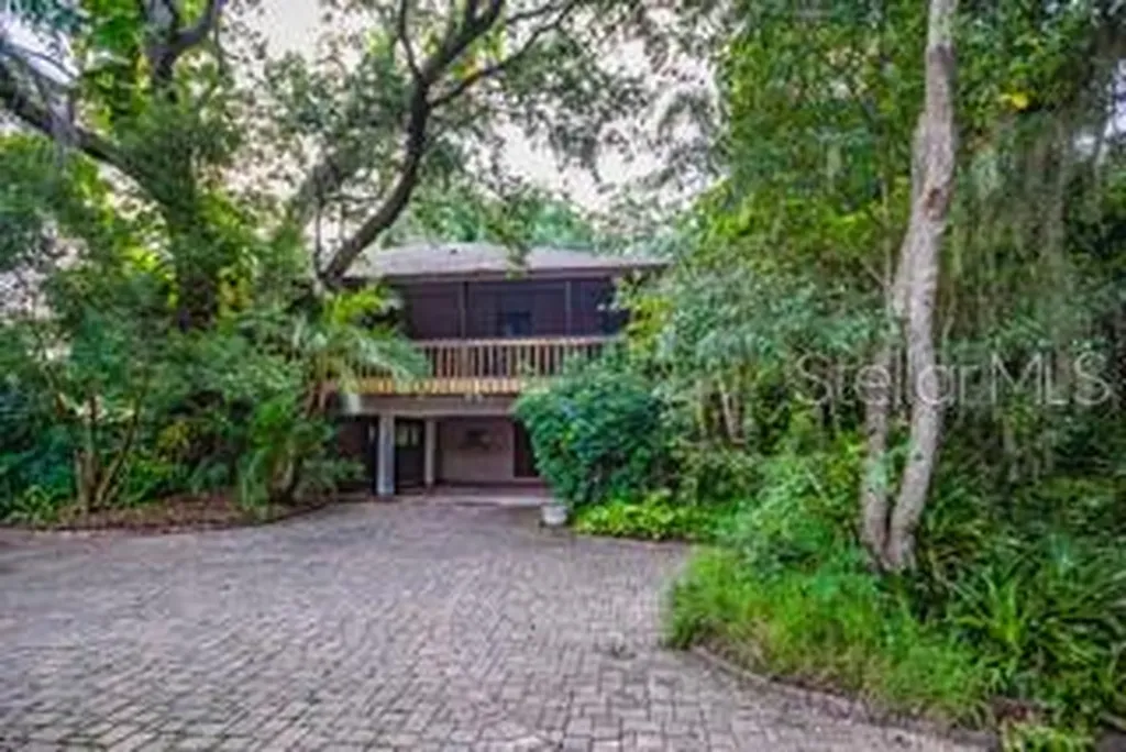 3051 Hyde Park Street Sarasota FL 34239