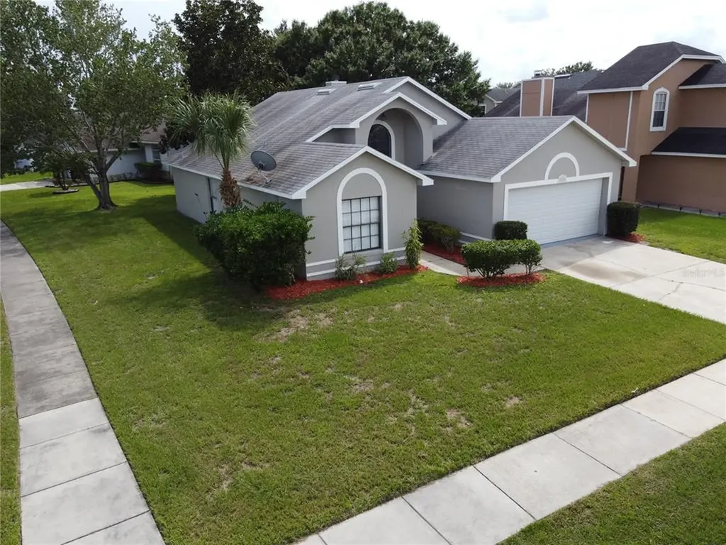 2275 Ipsden Drive Orlando FL 32837