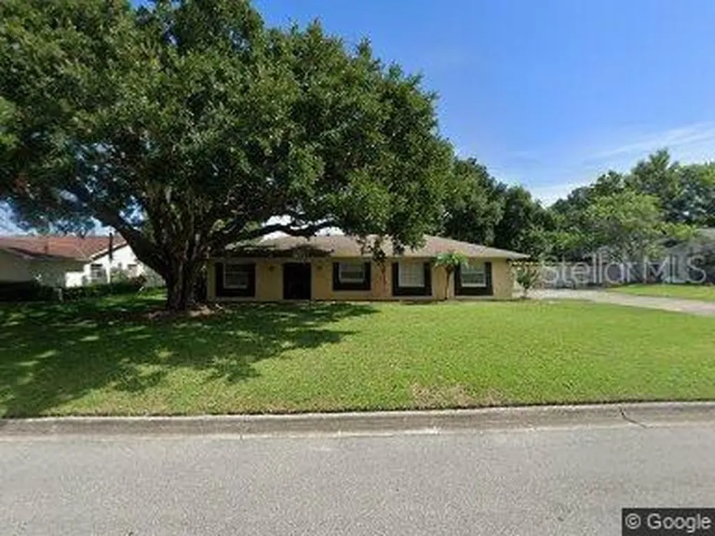 125 Roper Drive Winter Garden FL 34787