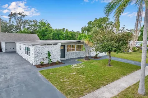 1106 Teakwood Avenue Tampa FL 33613