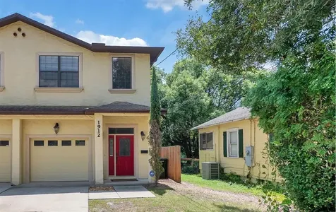 1912 Park Lake Street Orlando FL 32803