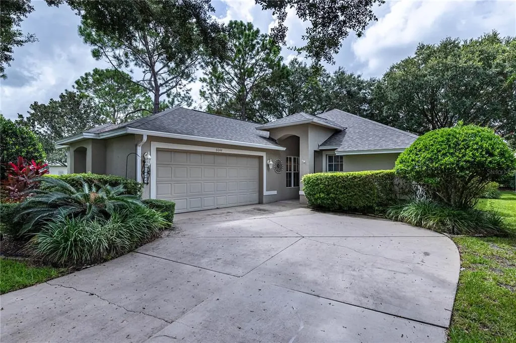 6044 Spring Creek Court Mount Dora FL 32757