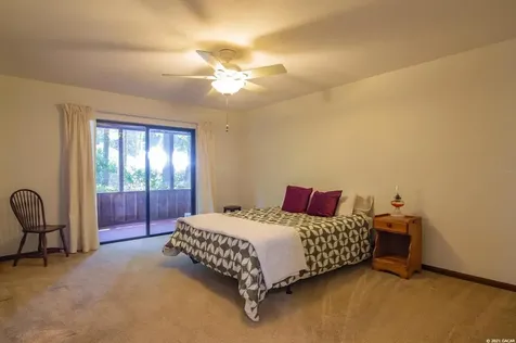 4229 NW 69th Street Gainesville FL 32606