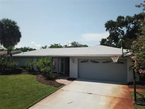9554 Commodore Drive Seminole FL 33776