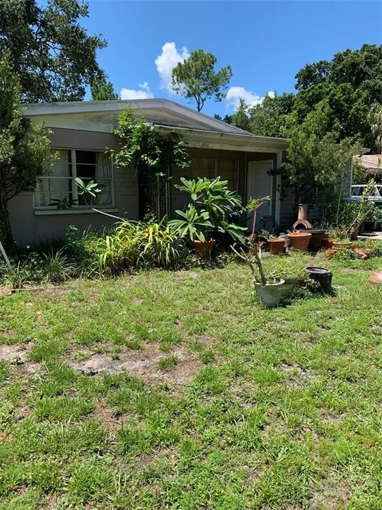 2808 W Bay Haven Drive Tampa FL 33611