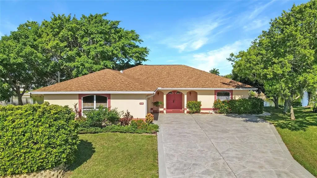 1326 NW 40th Place Cape Coral FL 33993