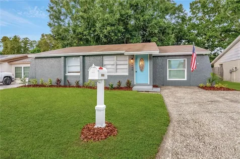 8406 Seven Coves Court Tampa FL 33634