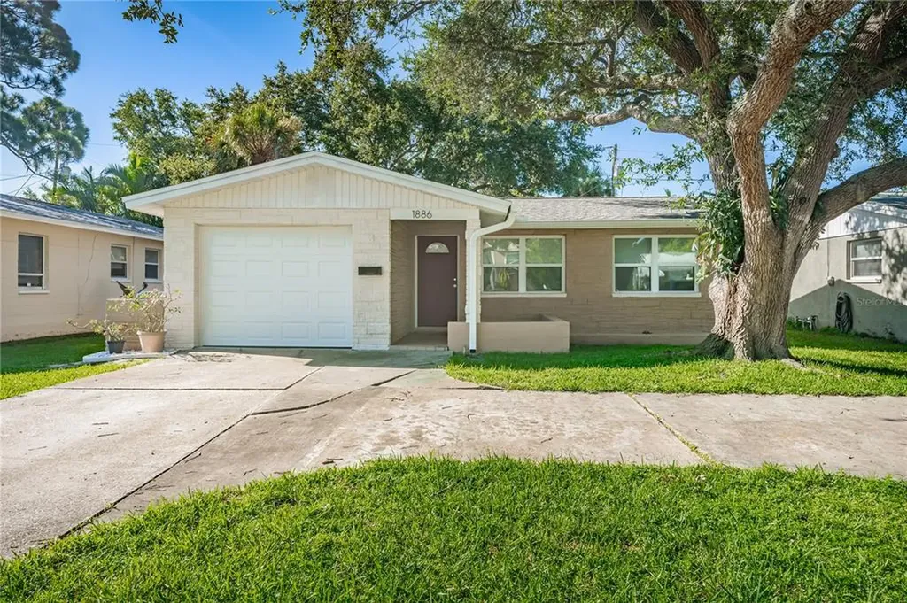 1886 New Hampshire Avenue NE St Petersburg FL 33703