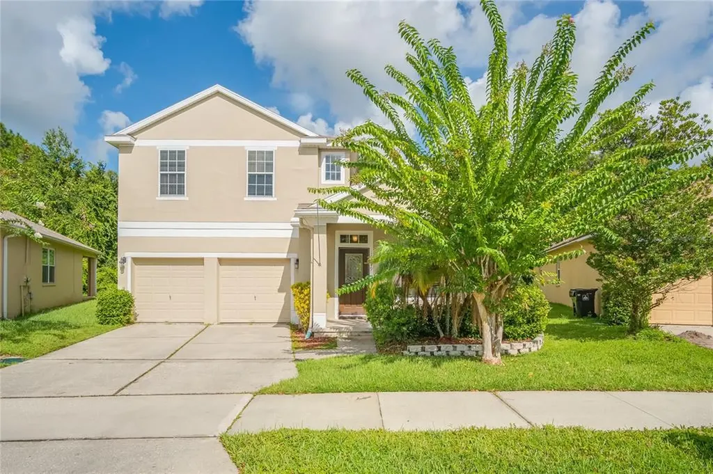 10449 Eastpark Woods Drive Orlando FL 32832