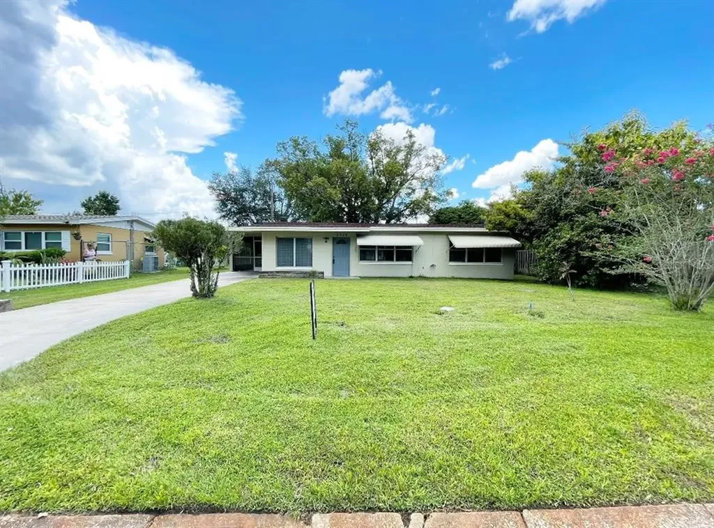 2338 Janet Street Kissimmee FL 34741