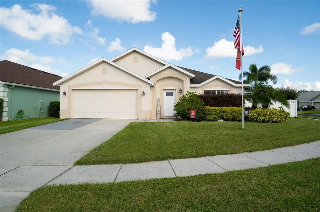 2814 Maguire Drive Kissimmee FL 34741