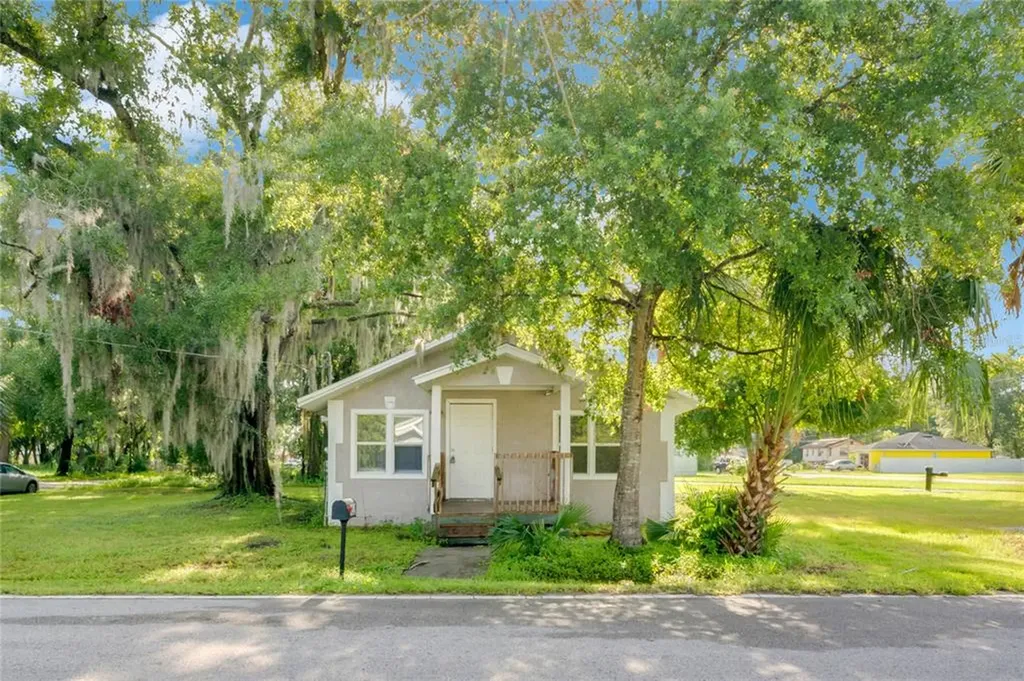 1321 Olive Avenue Sanford FL 32771