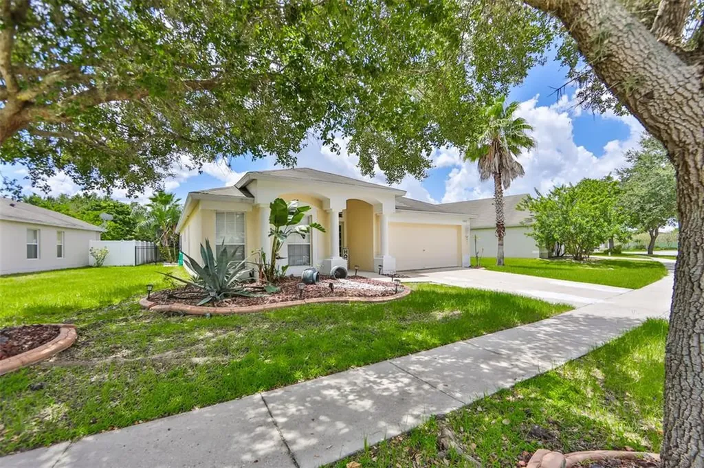 11631 Tropical Isle Lane Riverview FL 33579