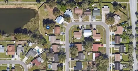 1037 Axlewood Circle Brandon FL 33511