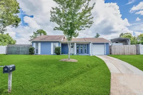 105 Zinnia Court Kissimmee FL 34743