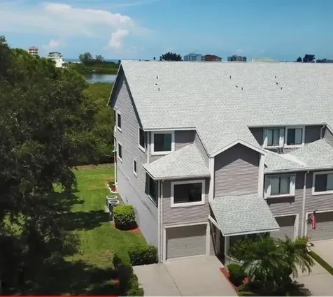 9470 Tara Cay Court Seminole FL 33776