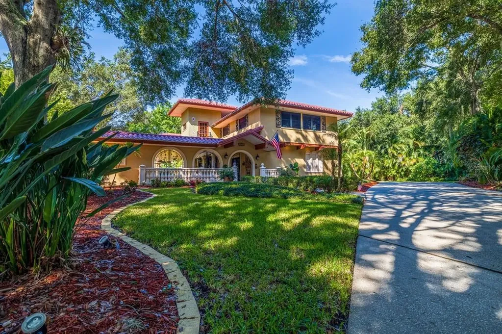 2532 Lakeside Court Palm Harbor FL 34684