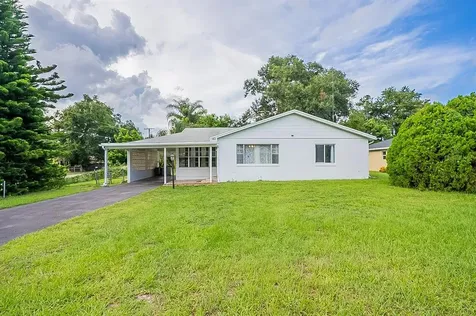 142 Lakewood Drive Debary FL 32713