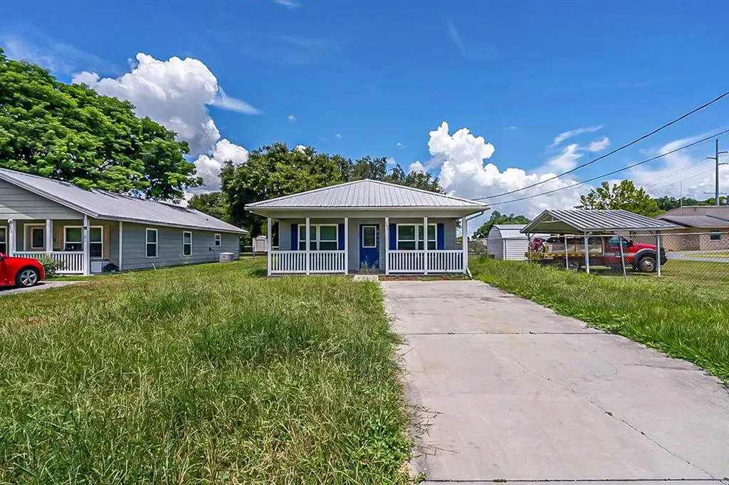 104 W Silverton Street Minneola FL 34715