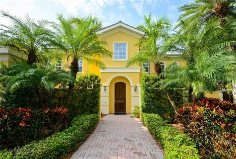 1964 Datura Street Sarasota FL 34239