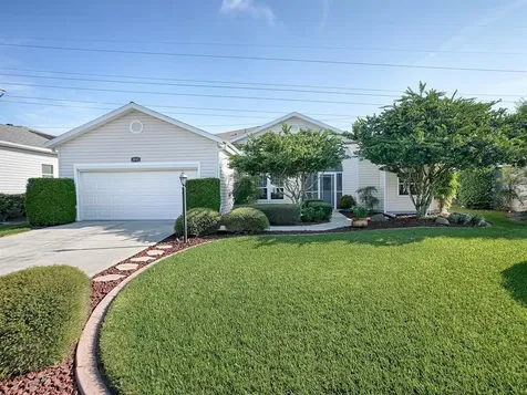 3843 Manor Oaks Court Leesburg FL 34748