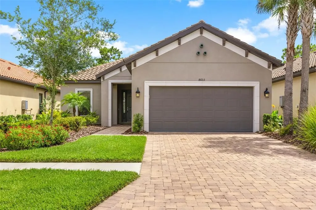 8603 Grand Alberato Road Tampa FL 33647