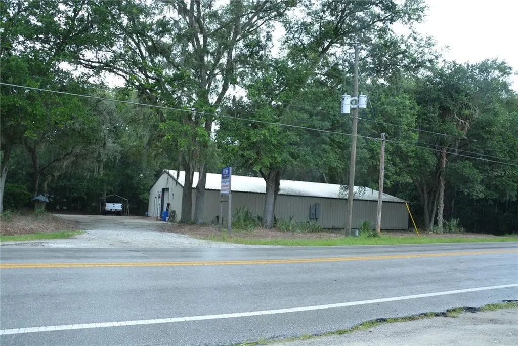 24445 Strawberry Avenue Sorrento FL 32776