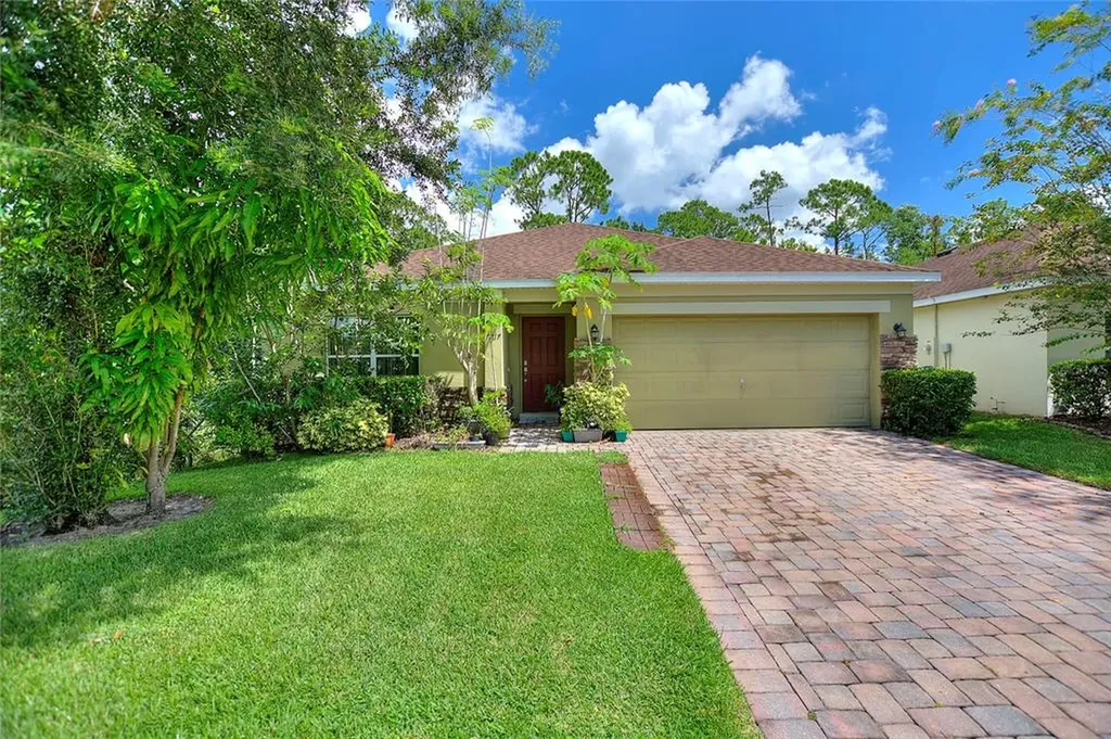 7217 Wakeview Drive Davenport FL 33896