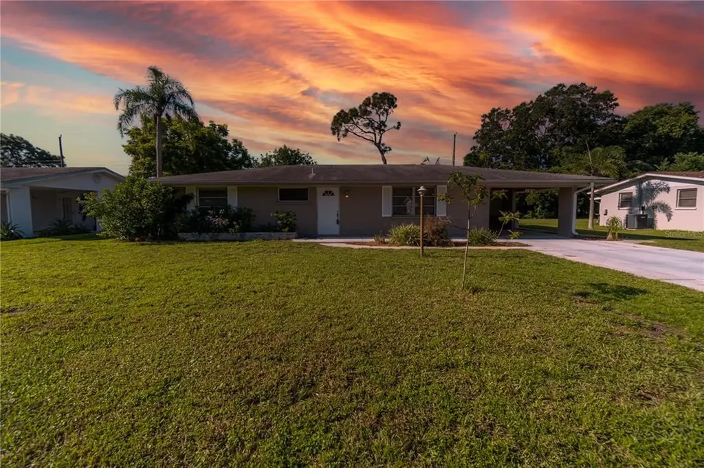 141 Golf Club Lane Venice FL 34293