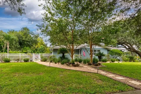 199 Groveland Road Mount Dora FL 32757