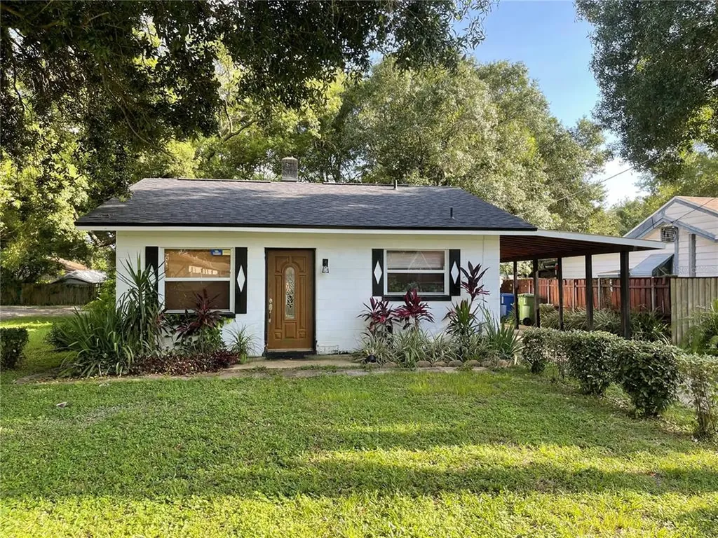 1434 W Arctic Street Tampa FL 33604