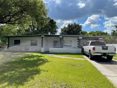 706 N Solandra Drive Orlando FL 32807