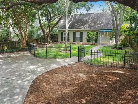 3009 W Palmira Avenue Tampa FL 33629