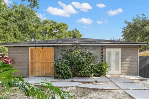 2820 W Bay Avenue Tampa FL 33611