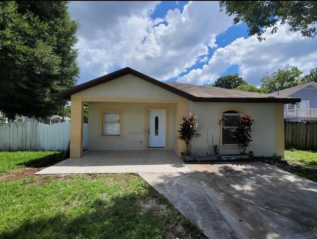 1111 E 28th Avenue Tampa FL 33605