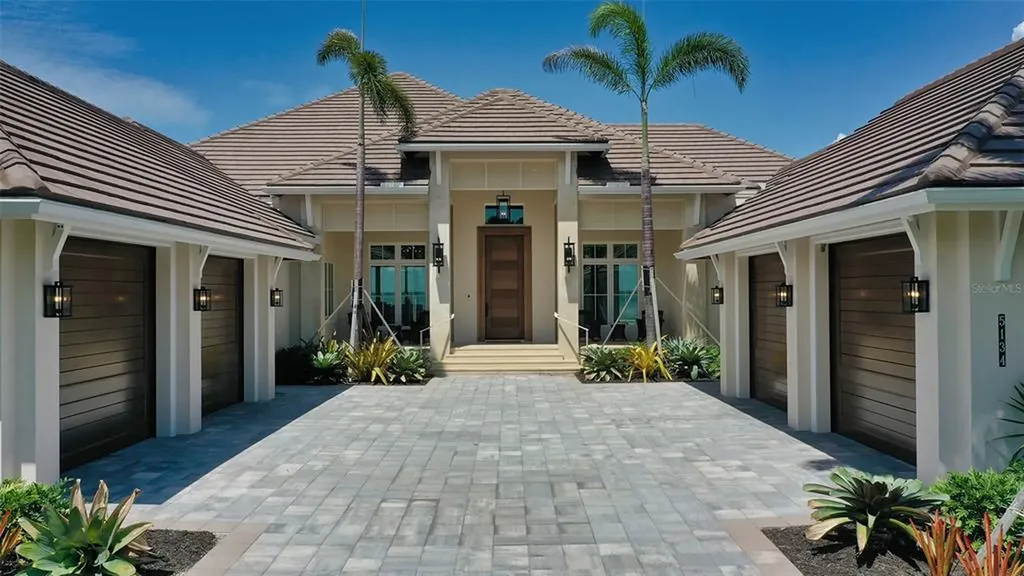 5134 Gulf Of Mexico Drive Longboat Key FL 34228