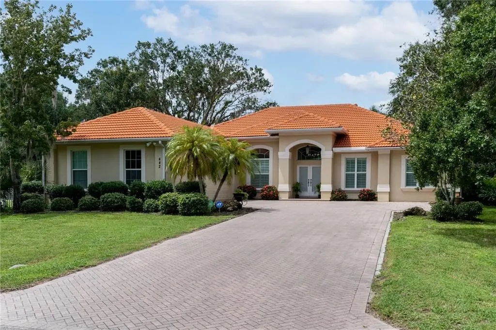 442 Sorrento Ranches Drive Nokomis FL 34275