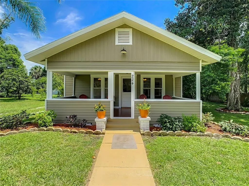 224 N Orange Avenue Orange City FL 32763