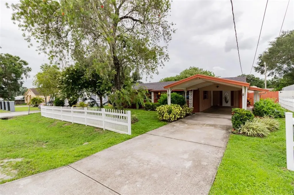 1110 Melville Avenue Lakeland FL 33805
