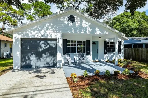 1945 Oak Street Clearwater FL 33760