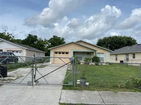 104 N John Street Orlando FL 32835