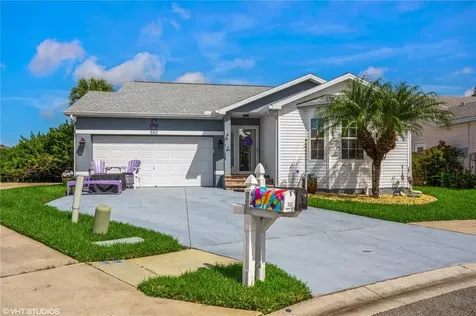 552 Salmon Court Oldsmar FL 34677