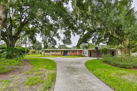 501 Broxburn Avenue Temple Terrace FL 33617