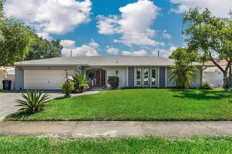1694 62nd Avenue S St Petersburg FL 33712