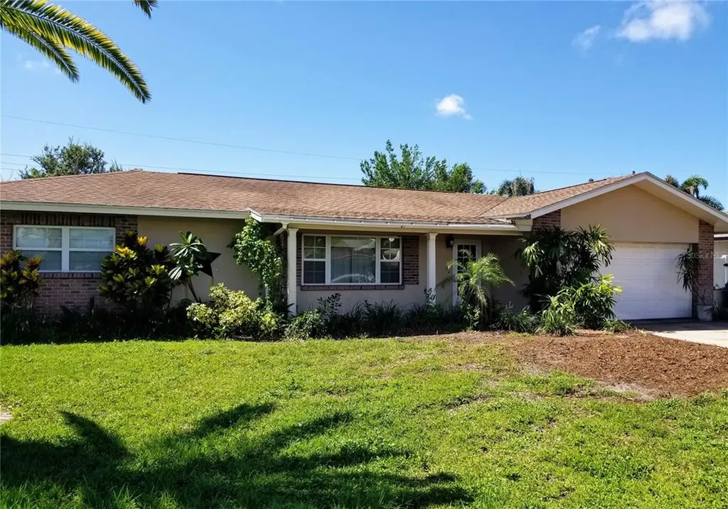 8918 111th Street Seminole FL 33772