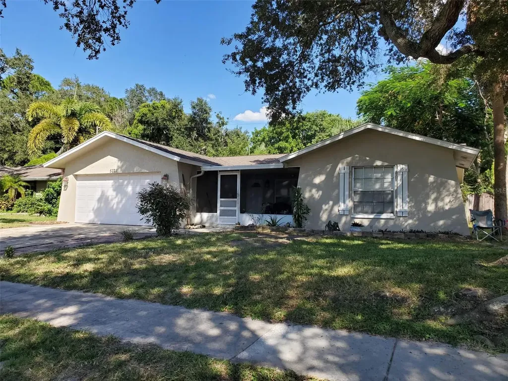 5721 Applecross Street N St Petersburg FL 33709