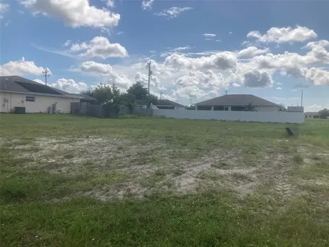 2919 NW 6th Place Cape Coral FL 33993
